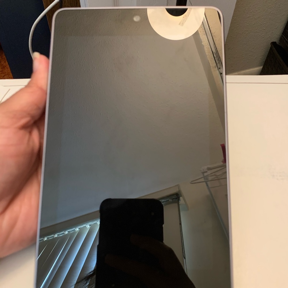 Google Nexus Tablet - Picture 4 of 6